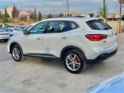 MG HS